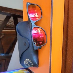 Ray Ban Justin Color Mix Red Mirror Lens Sunglasses